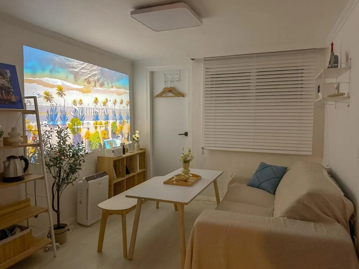 서울특별시 Itaewon Station 10 Minutes,Gyeongnidan-Gil,Itaewon World Food Street,Beam Projector,Netflix Wifi 빌라 0*,