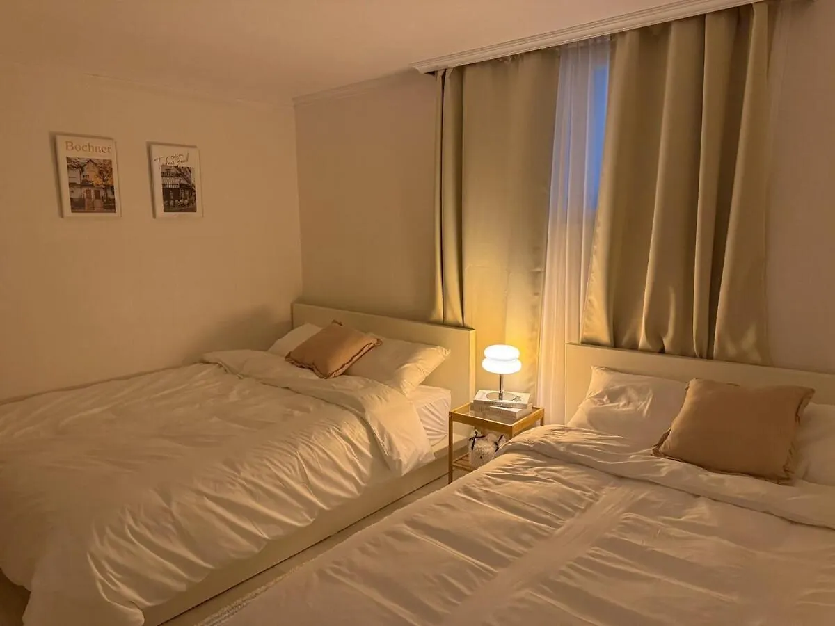 서울특별시 Itaewon Station 10 Minutes,Gyeongnidan-Gil,Itaewon World Food Street,Beam Projector,Netflix Wifi 빌라 0*,