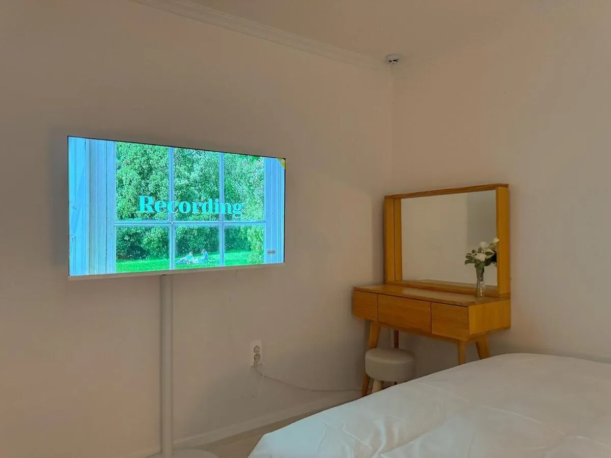 서울특별시 Itaewon Station 10 Minutes,Gyeongnidan-Gil,Itaewon World Food Street,Beam Projector,Netflix Wifi 빌라